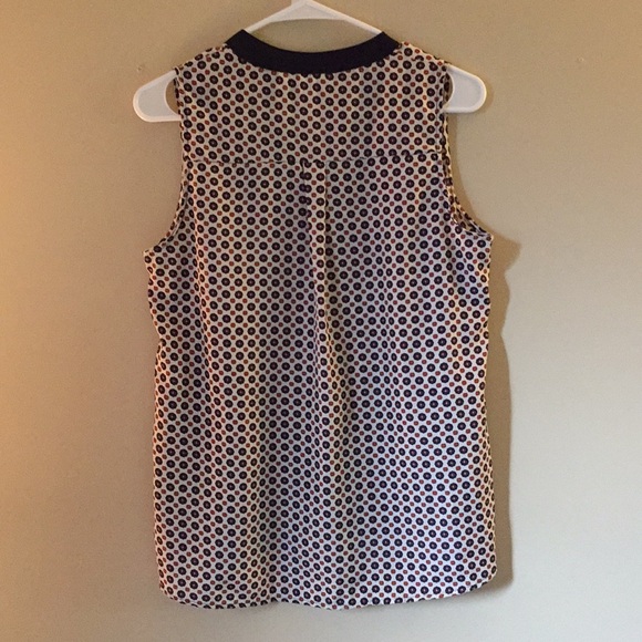 Olive & Oak sleeveless blouse - Picture 3 of 6